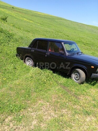 LADA (VAZ) 2107 2010, 86,900 km - 1.6 l - Yardımlı