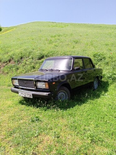 LADA (VAZ) 2107 2010, 86,900 km - 1.6 l - Yardımlı