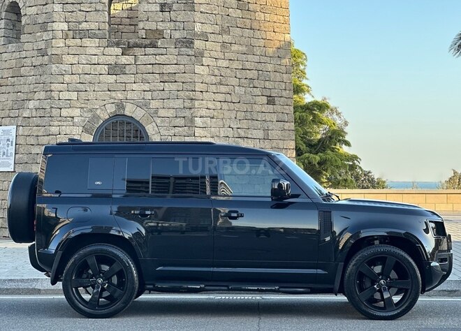 Land Rover Defender 2021, 30,000 km - 3.0 l - Bakı
