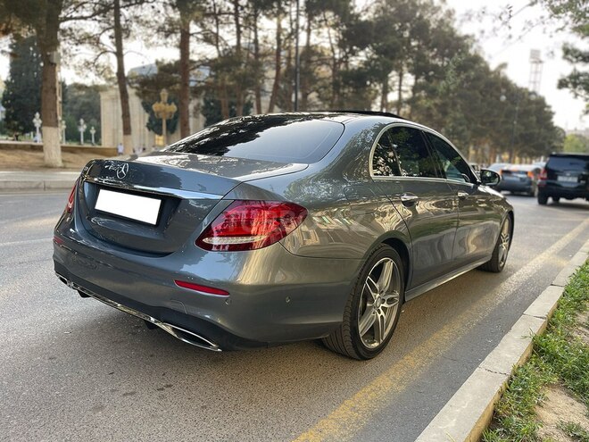 Mercedes E 300 2017, 85,551 km - 2.0 l - Bakı
