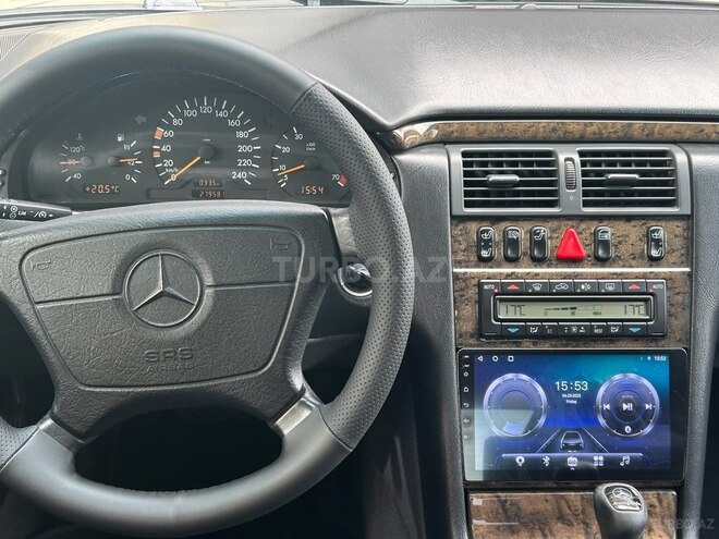 Mercedes E 200 1998, 280,000 km - 2.0 l - Bakı