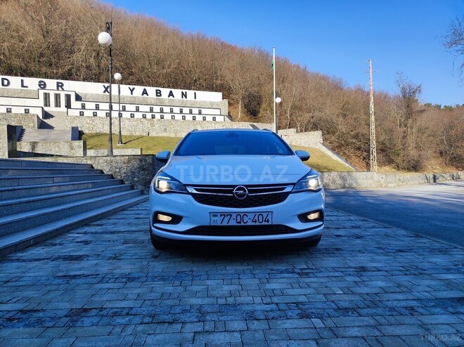 Opel Astra 2016, 228,000 km - 1.0 l - Ağstafa