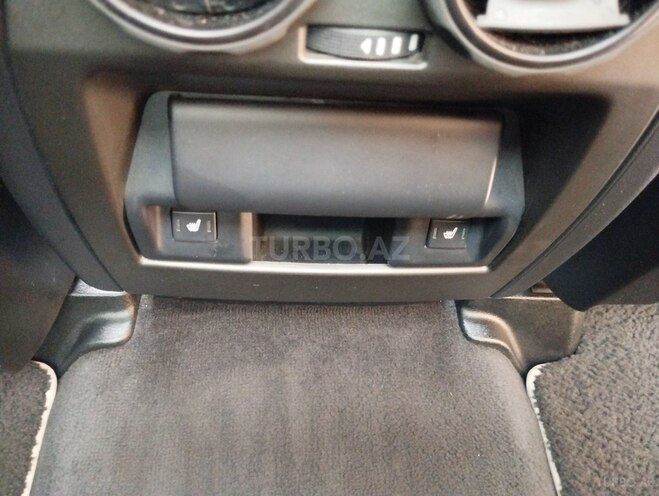 Land Rover Discovery 2015, 175,000 km - 3.0 l - Bakı