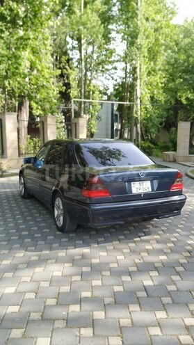 Mercedes C 200 1999, 235,000 km - 2.0 l - Yevlax