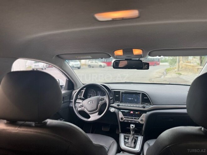Hyundai Avante 2016, 206,000 km - 1.6 l - Bakı