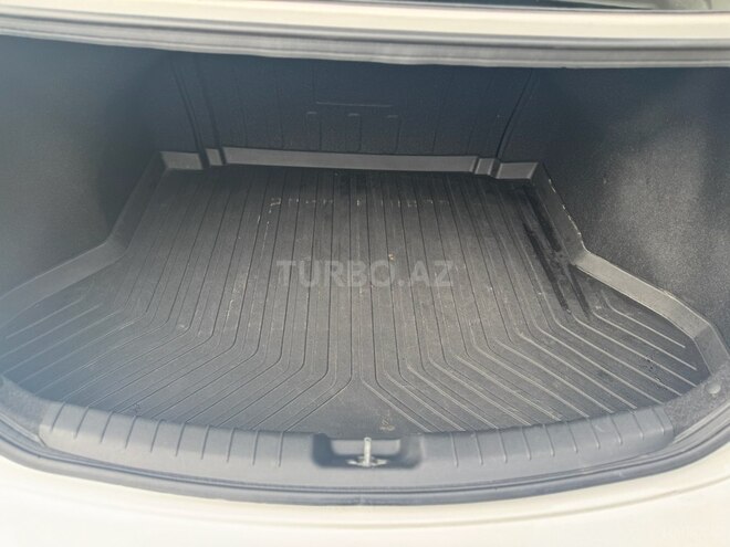 Hyundai Avante 2016, 206,000 km - 1.6 l - Bakı