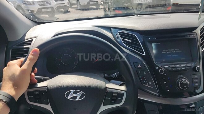 Hyundai i40 2013, 235,000 km - 1.7 l - Qusar