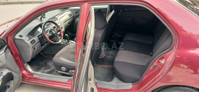 Mitsubishi Lancer 2006, 252,525 km - 1.3 l - Bakı