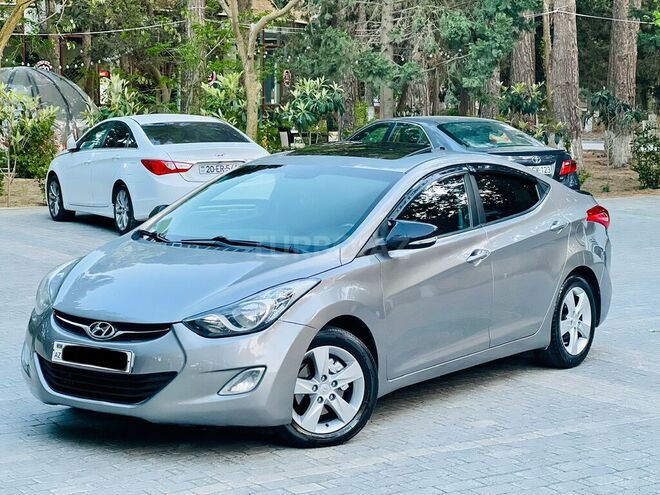 Hyundai Elantra 2011, 240,000 km - 1.6 л - Sumqayıt