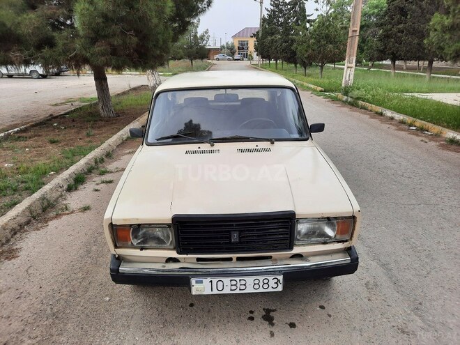 LADA (VAZ) 2107 1995, 76,587 km - 1.6 l - Salyan