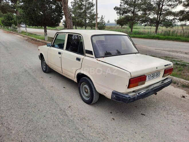 LADA (VAZ) 2107 1995, 76,587 km - 1.6 l - Salyan