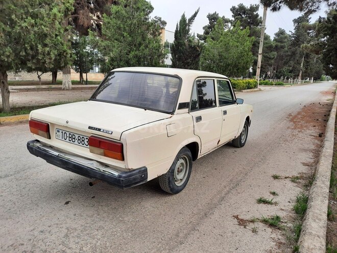 LADA (VAZ) 2107 1995, 76,587 km - 1.6 l - Salyan