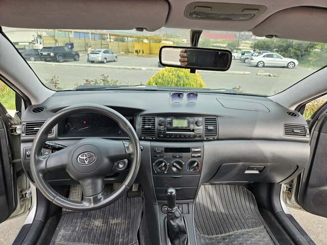 Toyota Corolla 2005, 297,064 km - 1.4 l - Bakı