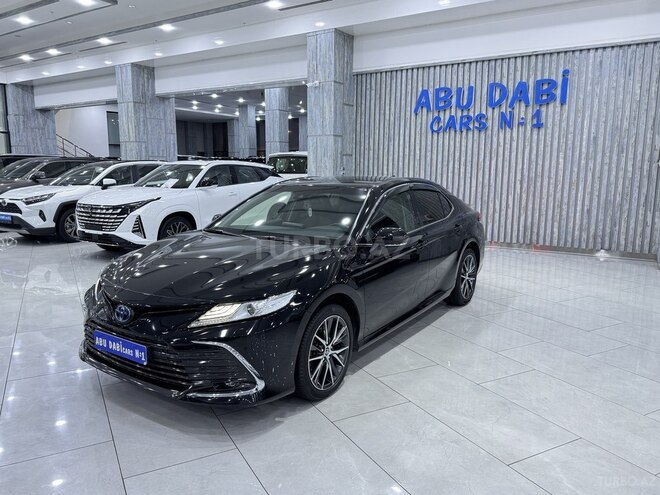 Toyota Camry-1