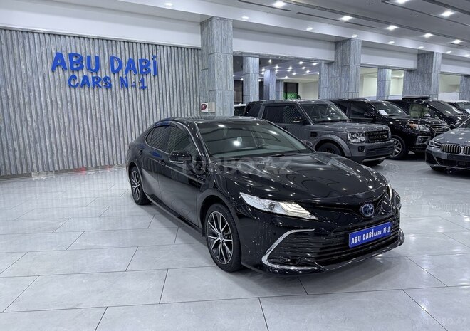 Toyota Camry-3