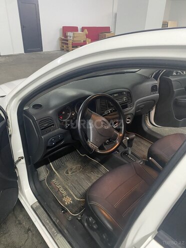 Hyundai Accent 2010, 220,128 km - 1.4 l - Bakı