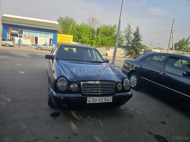 Mercedes E 220 d 1999, 524,921 km - 2.2 л - Sabirabad
