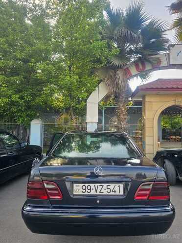 Mercedes E 220 d 1999, 524,921 km - 2.2 л - Sabirabad