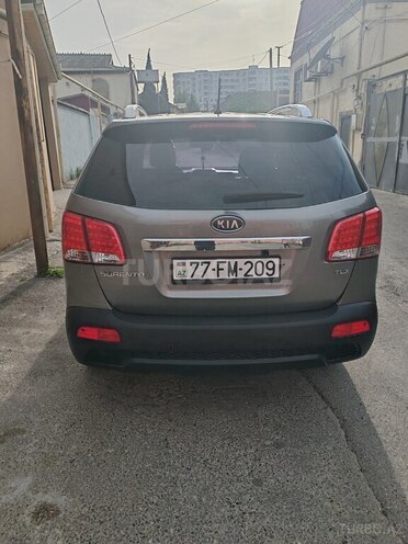 Kia Sorento 2011, 214,000 km - 2.0 l - Bakı