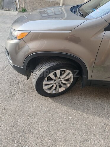 Kia Sorento 2011, 214,000 km - 2.0 l - Bakı