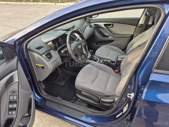 Hyundai Elantra 2015, 236,321 km - 1.8 l - Sumqayıt