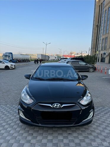 Hyundai Accent 2011, 195,000 km - 1.6 l - Bakı