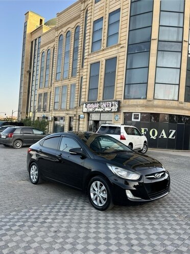 Hyundai Accent 2011, 195,000 km - 1.6 l - Bakı