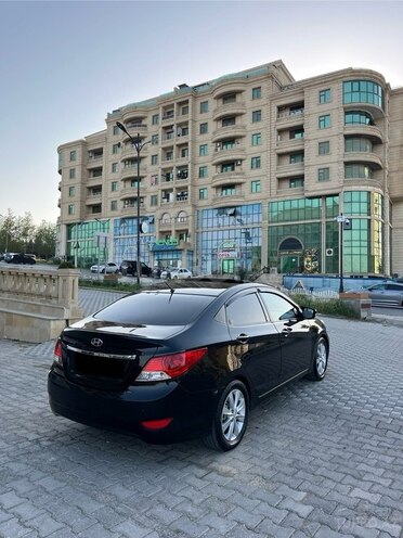 Hyundai Accent 2011, 195,000 km - 1.6 l - Bakı