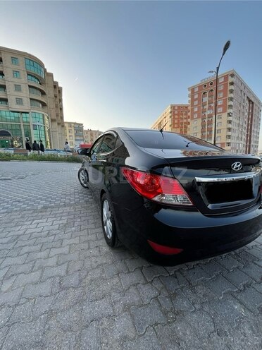 Hyundai Accent 2011, 195,000 km - 1.6 l - Bakı