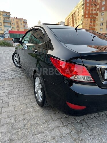 Hyundai Accent 2011, 195,000 km - 1.6 l - Bakı