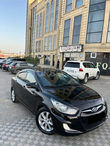 Hyundai Accent 2011, 195,000 km - 1.6 l - Bakı