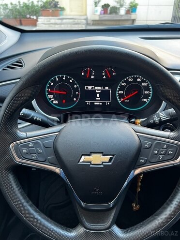 Chevrolet Malibu-5