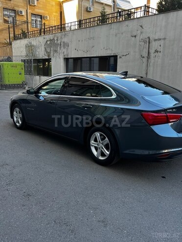 Chevrolet Malibu-9