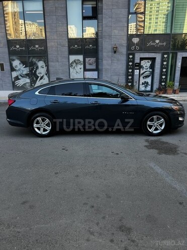 Chevrolet Malibu-12