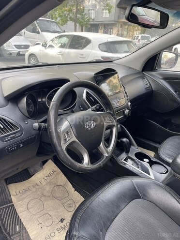 Hyundai ix35 2010, 279,000 km - 2.0 l - Bakı