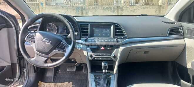 Hyundai Elantra 2016, 190,000 km - 2.0 л - Bakı