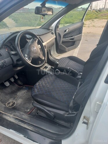 Opel Astra 2004, 400,000 km - 1.4 l - Bakı
