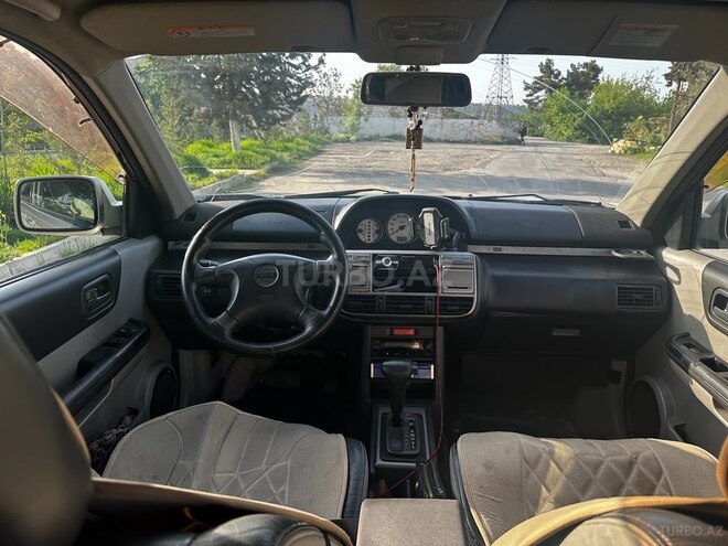Nissan X-Trail 2001, 320,000 km - 2.0 л - Quba