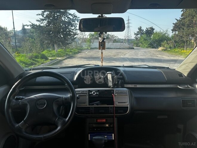 Nissan X-Trail 2001, 320,000 km - 2.0 л - Quba
