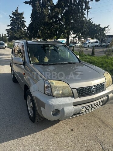 Nissan X-Trail 2001, 320,000 km - 2.0 л - Quba