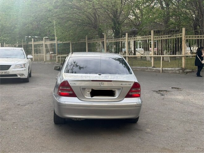 Mercedes C 240 2001, 3,211,222 km - 2.4 l - Bakı