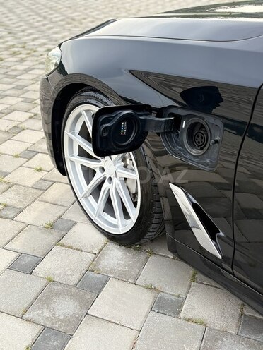BMW 530e 2019, 125,000 km - 2.0 л - Bakı