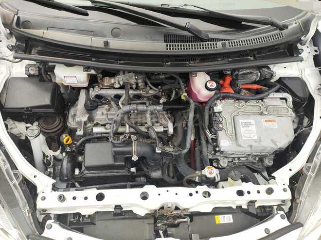 Toyota Aqua 2019, 87,000 km - 1.5 л - Bakı