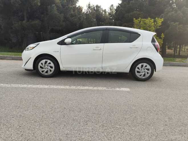 Toyota Aqua 2019, 87,000 km - 1.5 л - Bakı