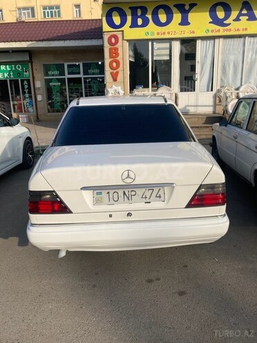 Mercedes E 300 1994, 100,000 km - 3.0 l - Bakı