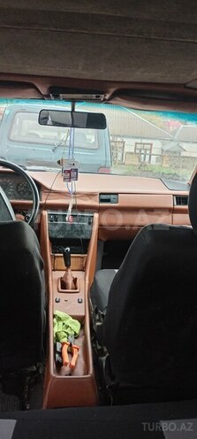 Mercedes E 230 1989, 50,454 km - 2.3 l - Bakı