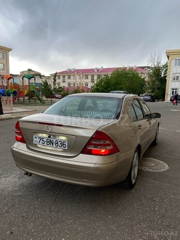 Mercedes C 200 2000, 111,111 km - 2.0 l - Naxçıvan
