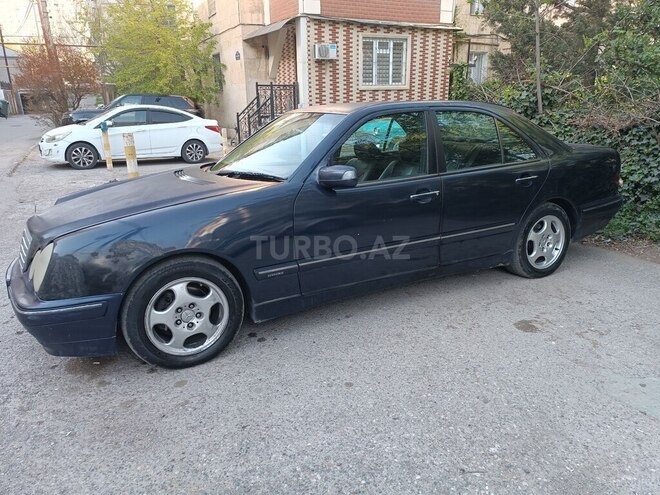 Mercedes E 220 d 2000, 454,000 km - 2.2 l - Bakı