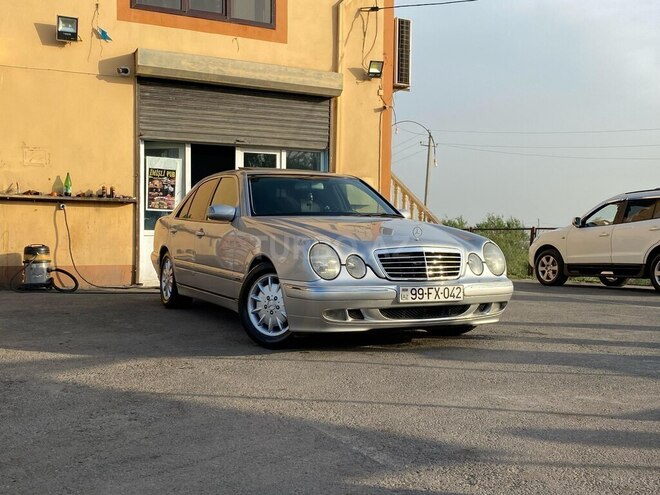 Mercedes E 240 2000, 239,616 km - 2.6 l - İmişli