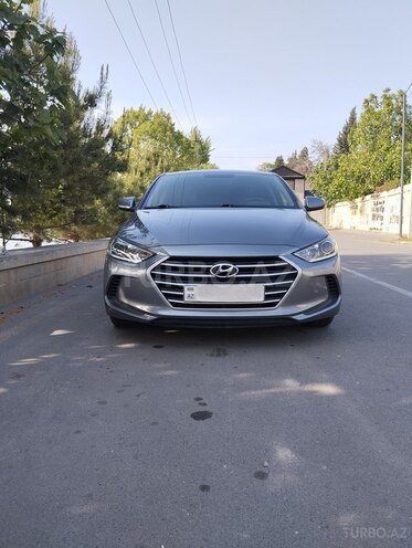 Hyundai Elantra 2017, 63,500 km - 2.0 l - Mingəçevir